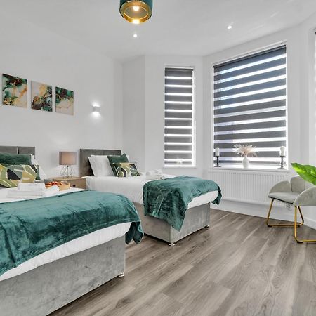 Homely North London Apartments Hendon The Hyde المظهر الخارجي الصورة