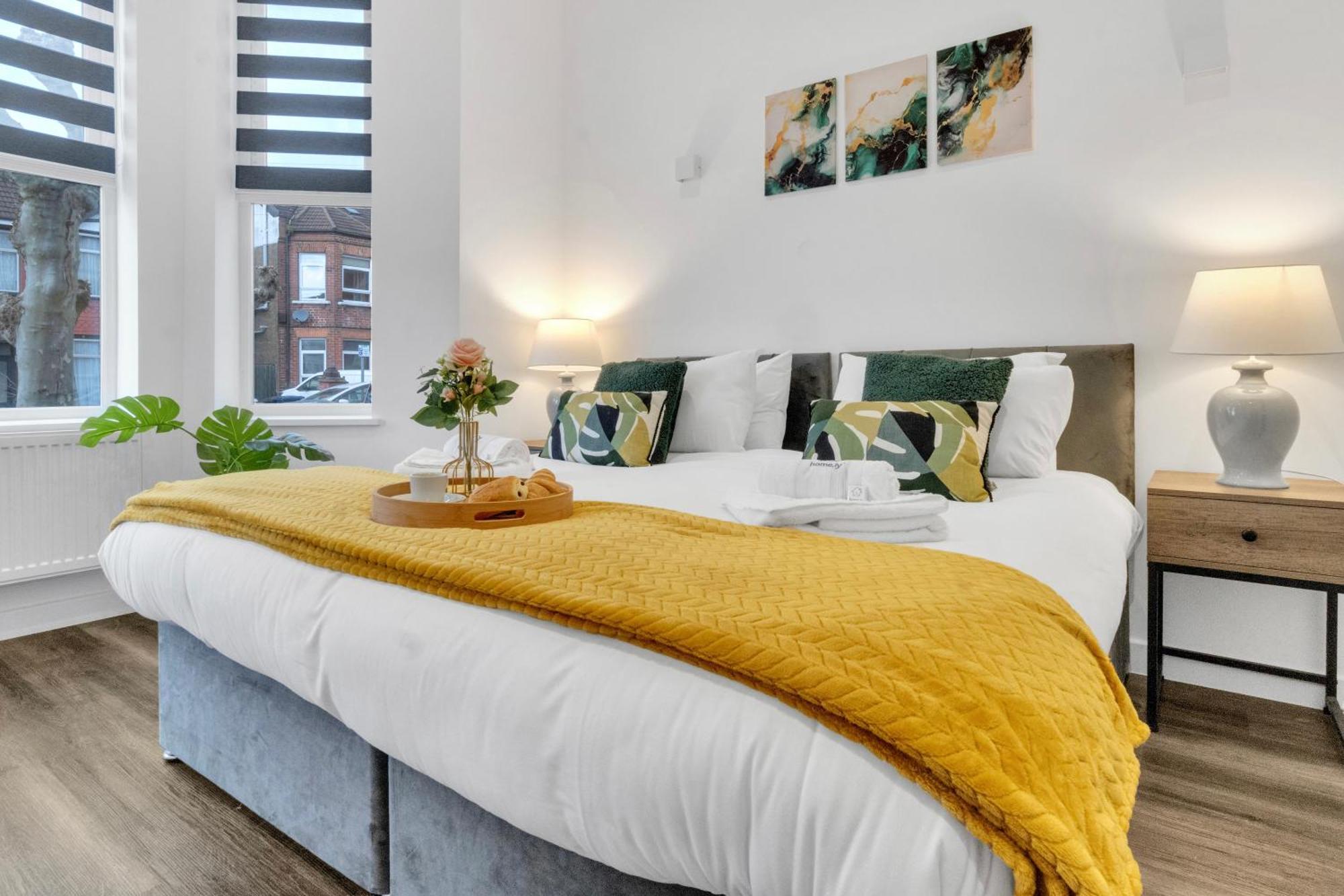 Homely North London Apartments Hendon The Hyde المظهر الخارجي الصورة