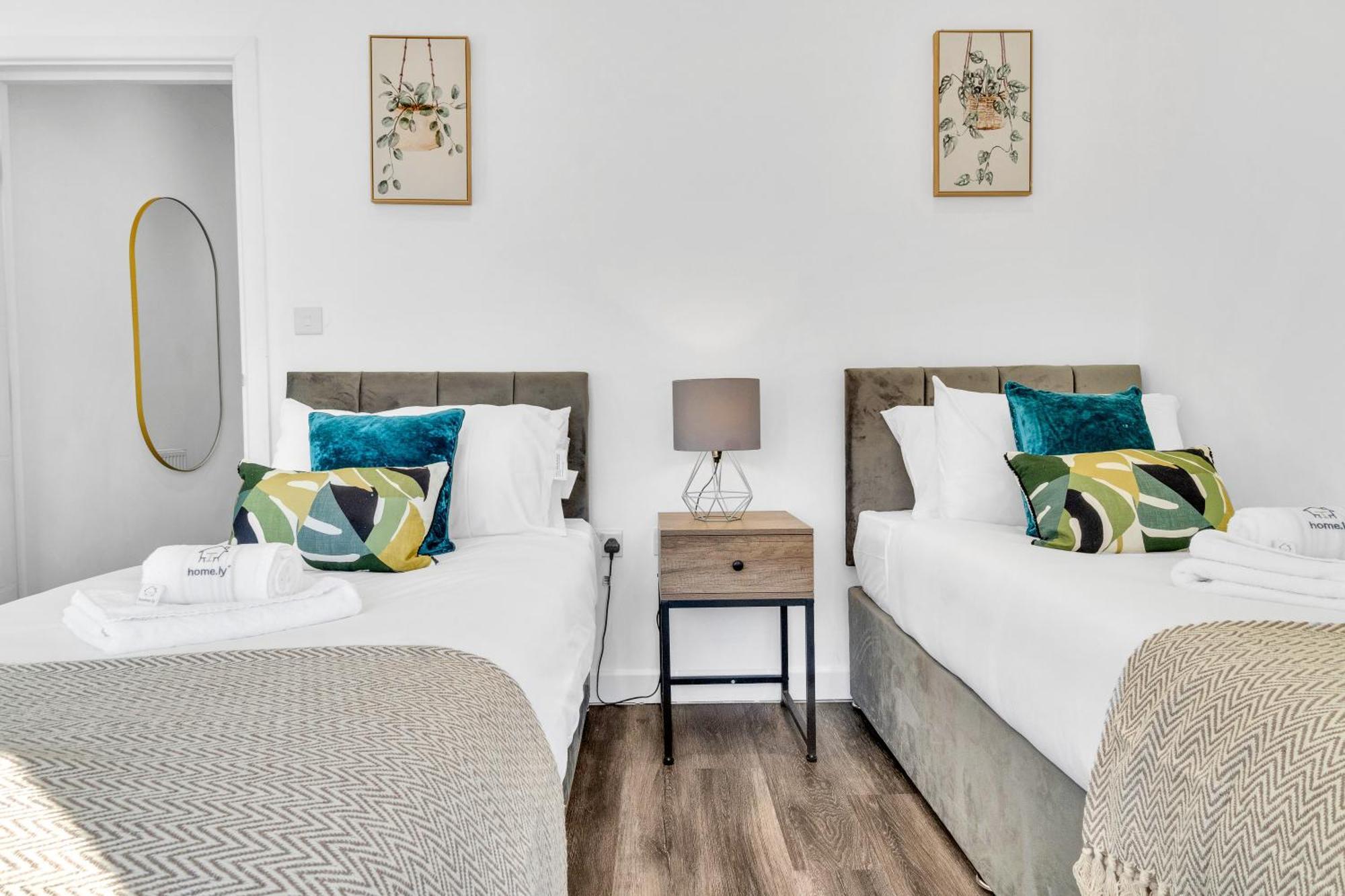 Homely North London Apartments Hendon The Hyde المظهر الخارجي الصورة