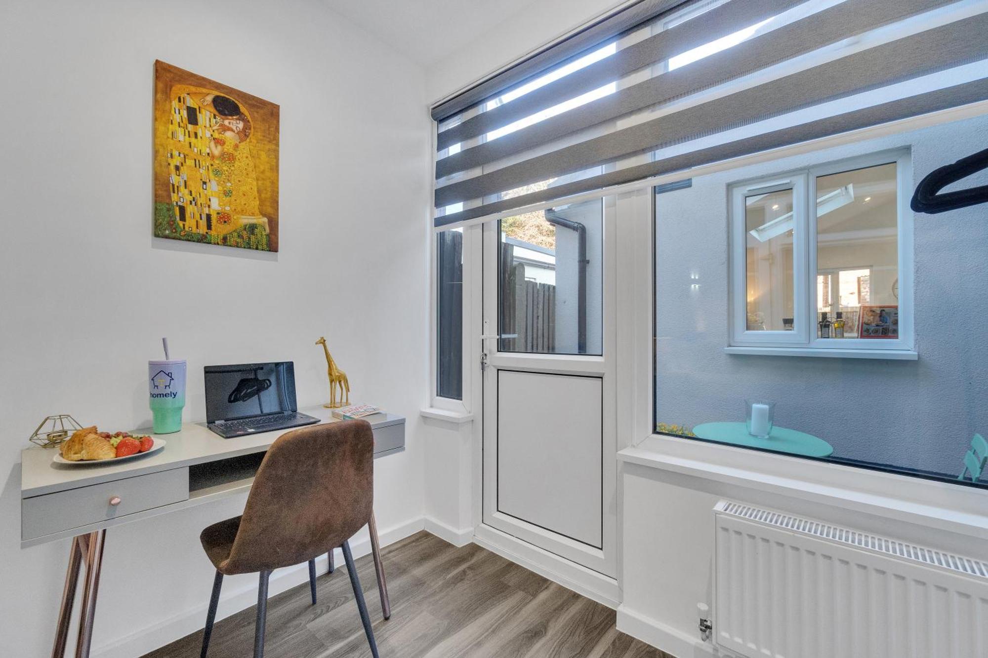 Homely North London Apartments Hendon The Hyde المظهر الخارجي الصورة