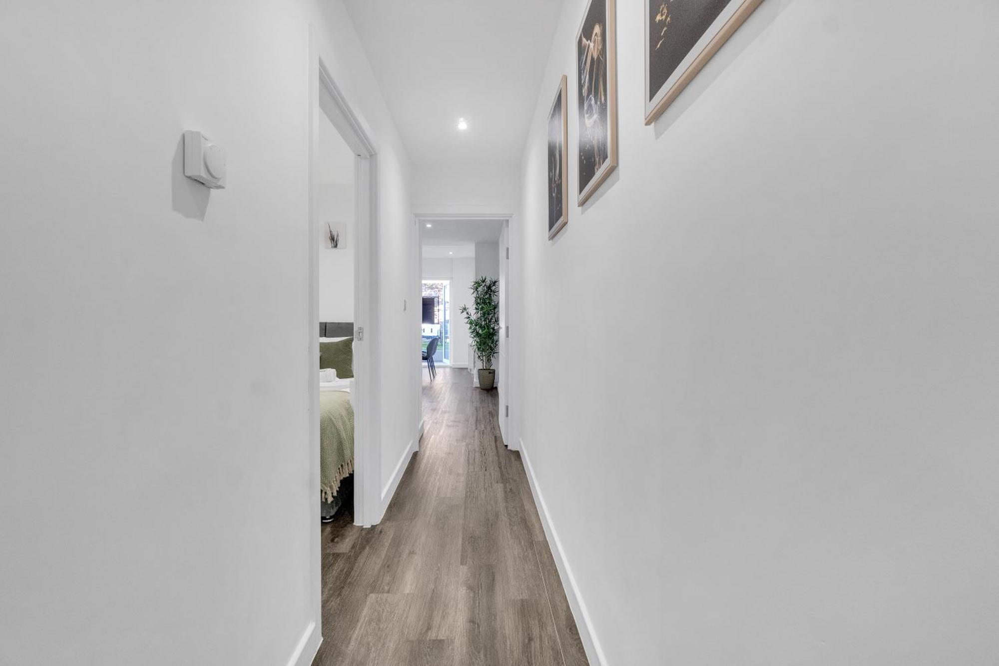 Homely North London Apartments Hendon The Hyde المظهر الخارجي الصورة