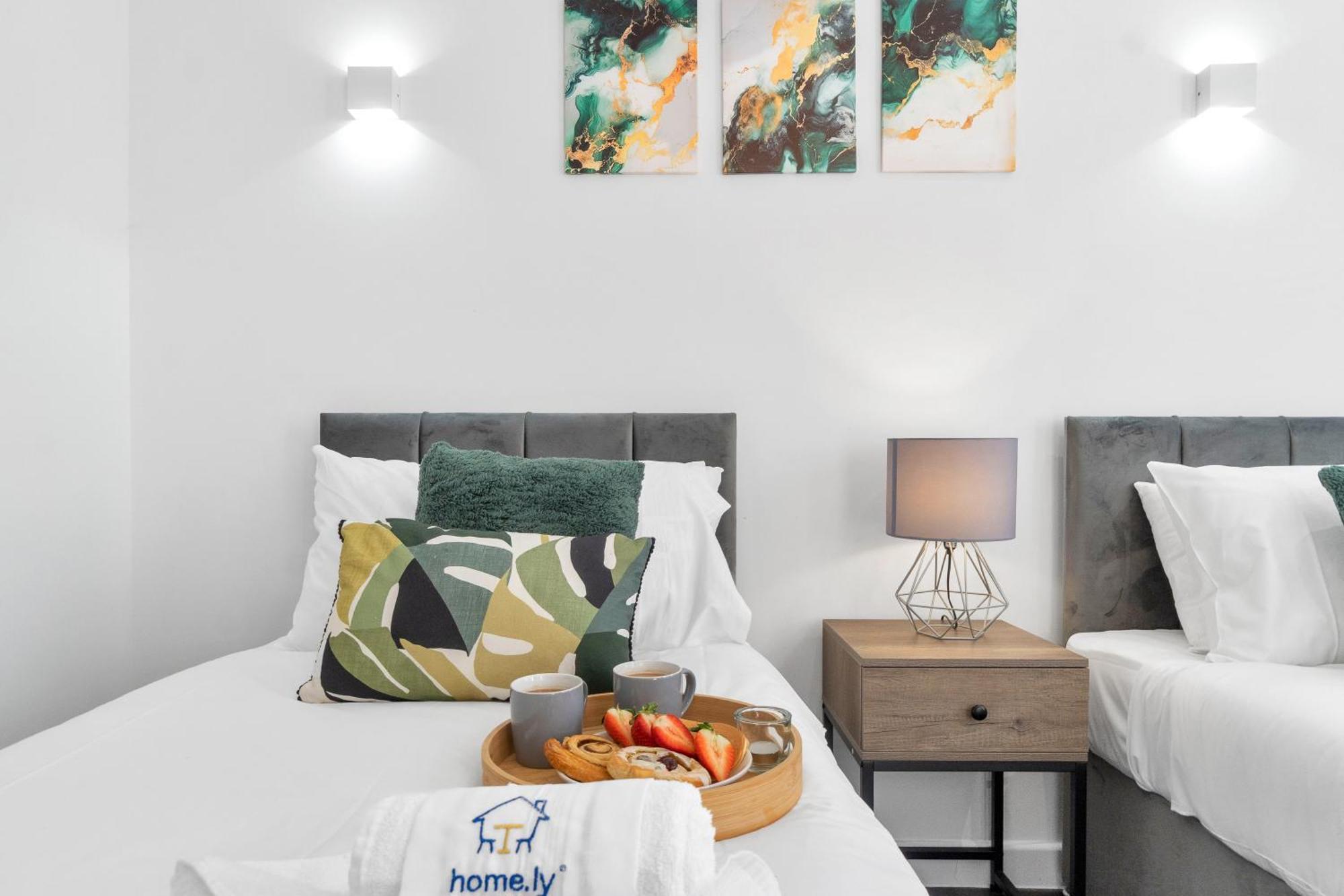 Homely North London Apartments Hendon The Hyde المظهر الخارجي الصورة